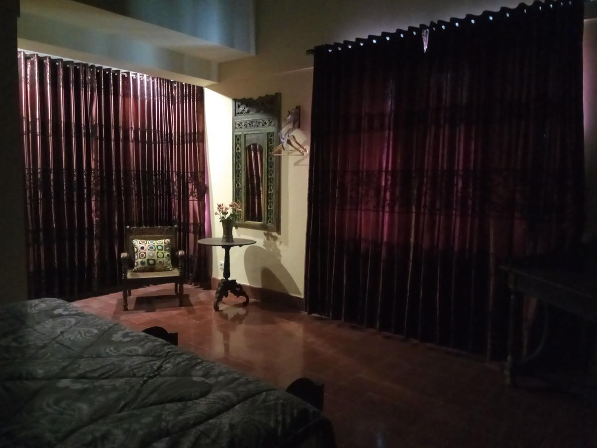 Doeloerkoe Homestay Solo المظهر الخارجي الصورة