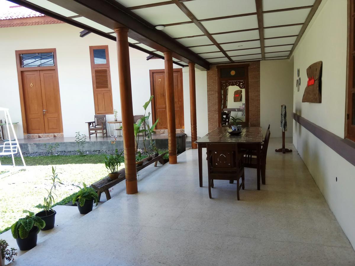 Doeloerkoe Homestay Solo المظهر الخارجي الصورة