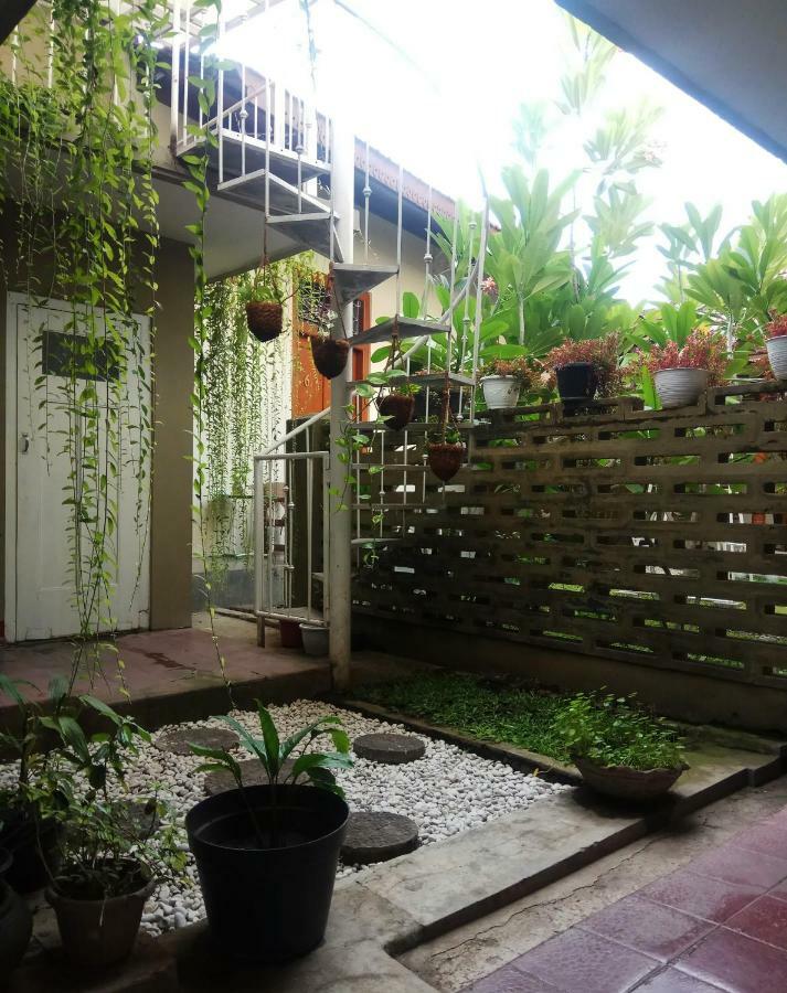 Doeloerkoe Homestay Solo المظهر الخارجي الصورة