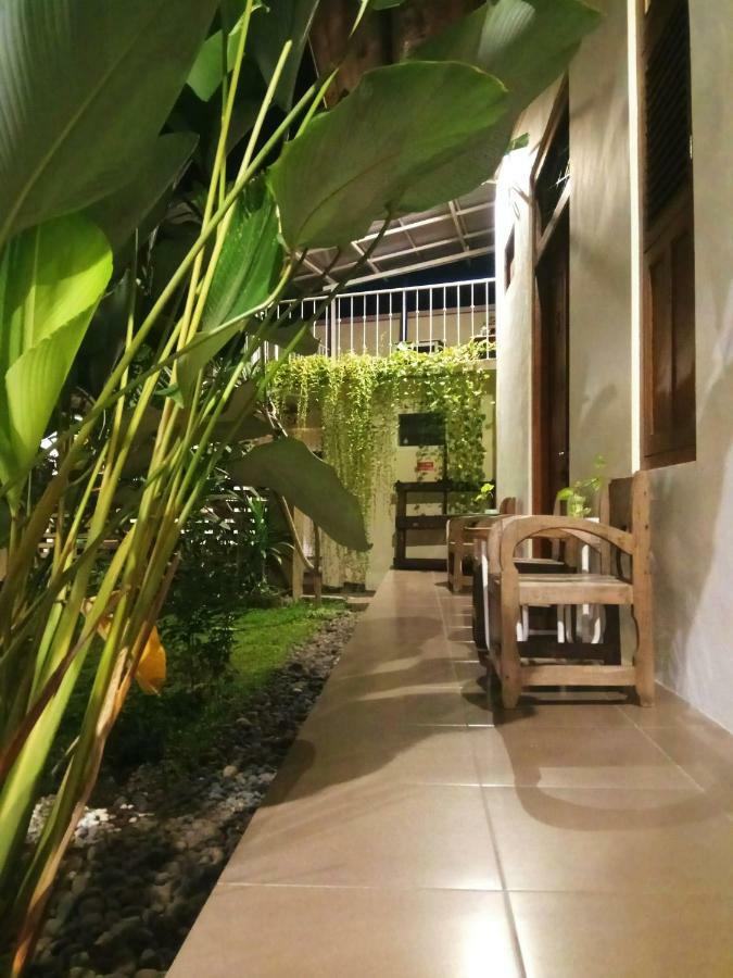 Doeloerkoe Homestay Solo المظهر الخارجي الصورة